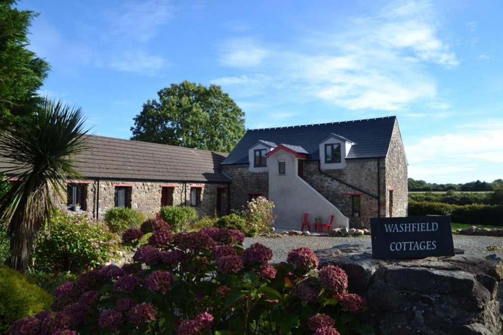 Cattle Shed Cottage Narberth Exterior photo